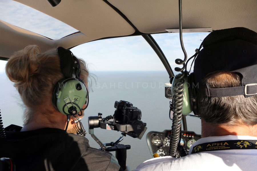 Panoramic tours by helicopter
