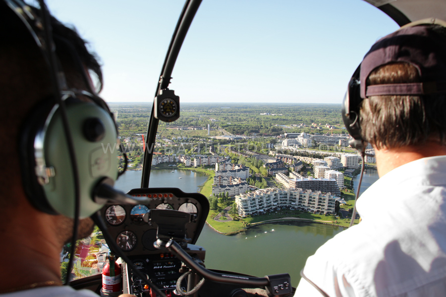 Panoramic flights by helicopter